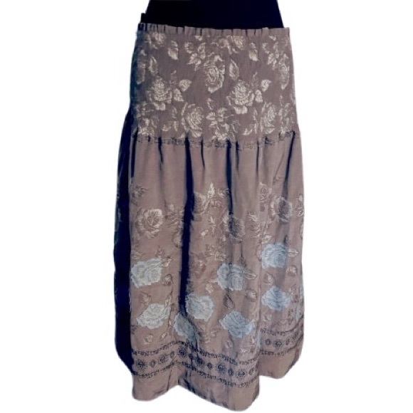 Tyler Boe Dresses & Skirts - Designer Tyler Boe Taupe Tan Brown Light Blue Floral Skirt Boho Cottagecore Med